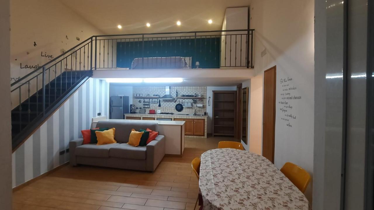 נאפולי White Home Quartieri Spagnoli מראה חיצוני תמונה